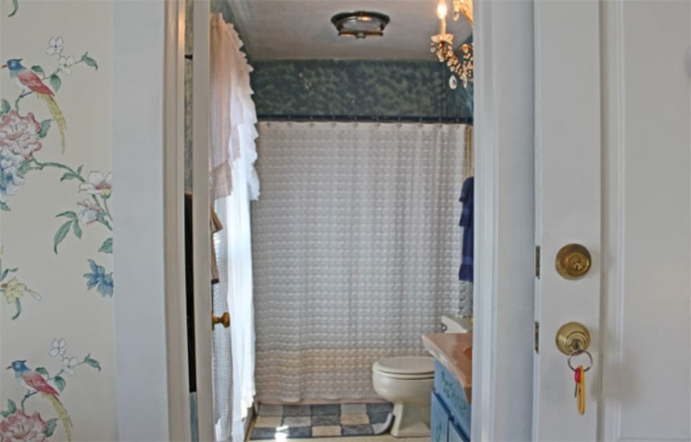 Belle Aire Mansion Guest House 9/38