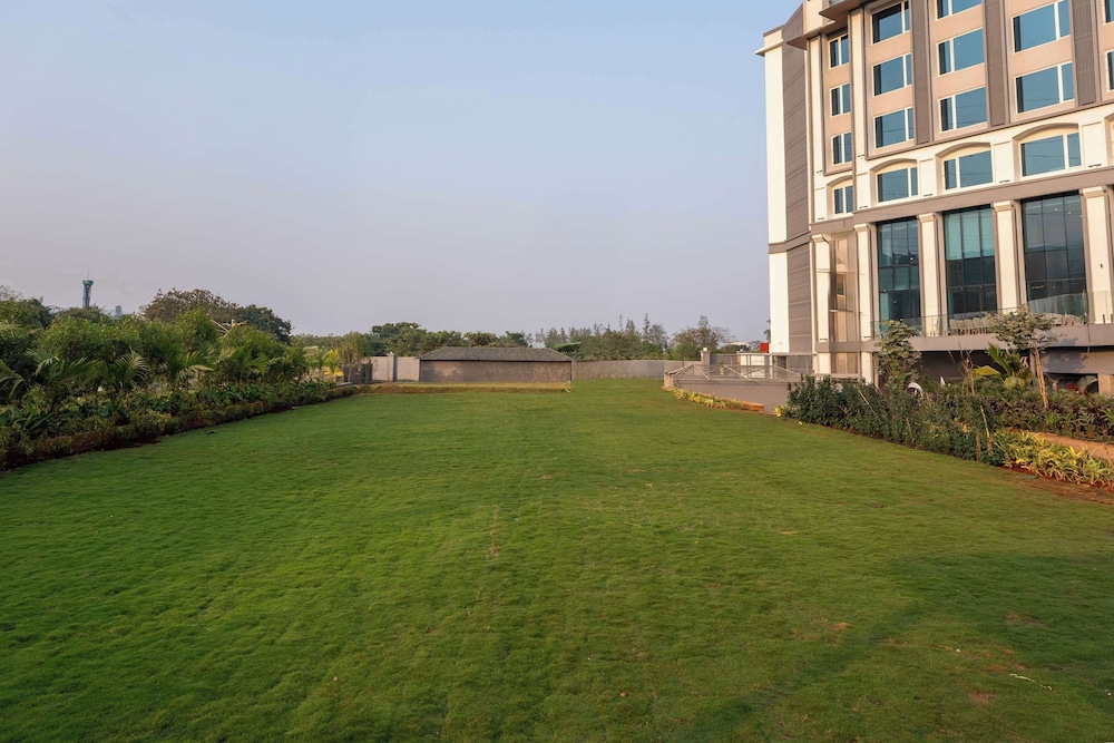 Radisson Resort Khopoli 40/49