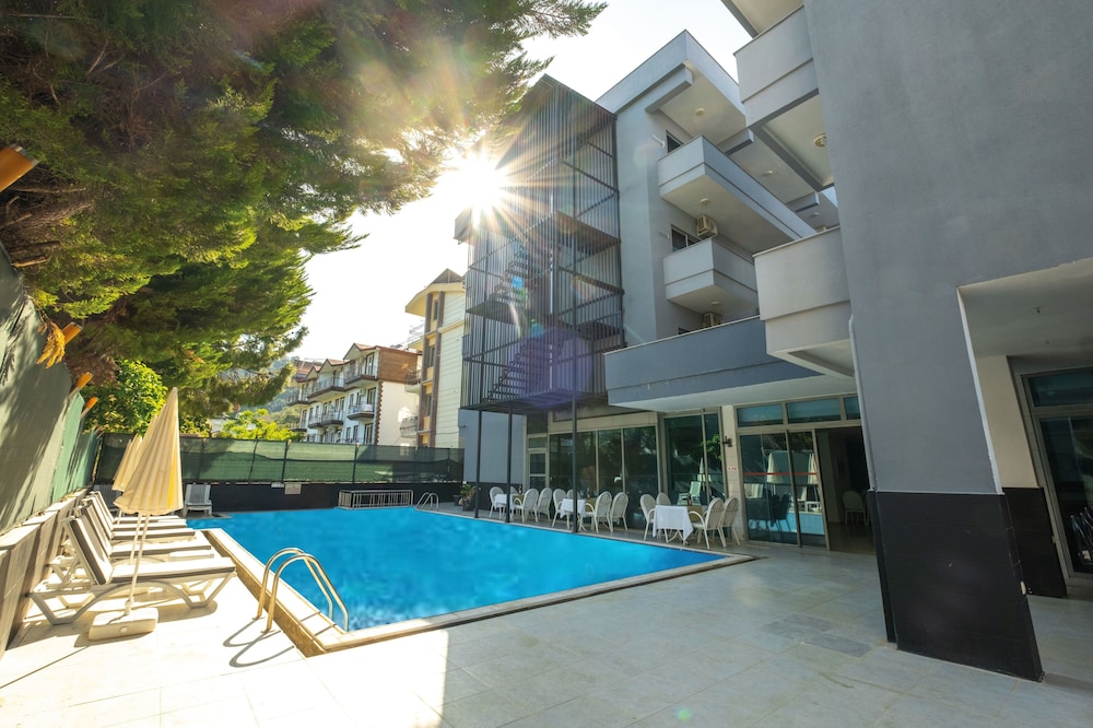 Infinity Hotel Kemer 18/19