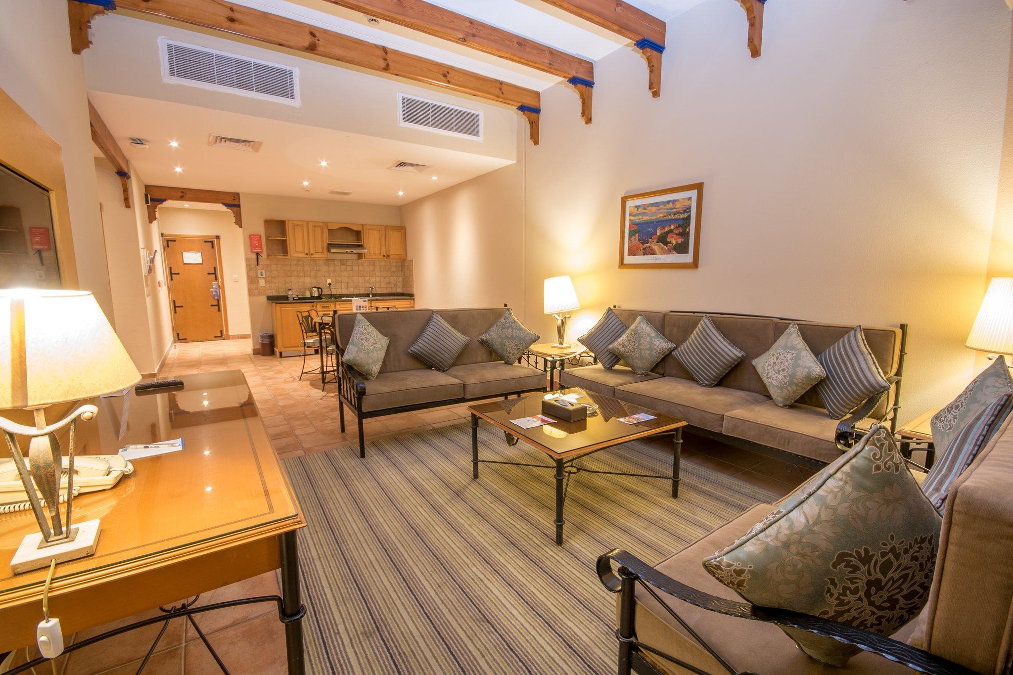 منتجع هوليداي بيتش مينا شاطئ نصف القمر(Mena Holiday Beach Resort Half Moon Bay) 25/53