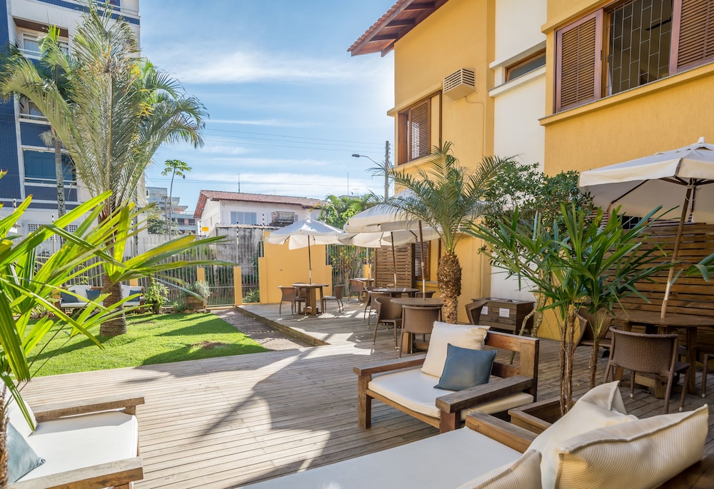 Bossa Jurere Hotel 9/66