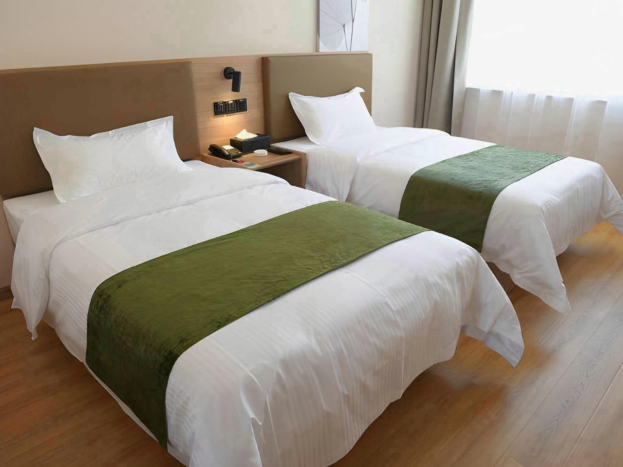 BUSINESS, TWIN BEDS