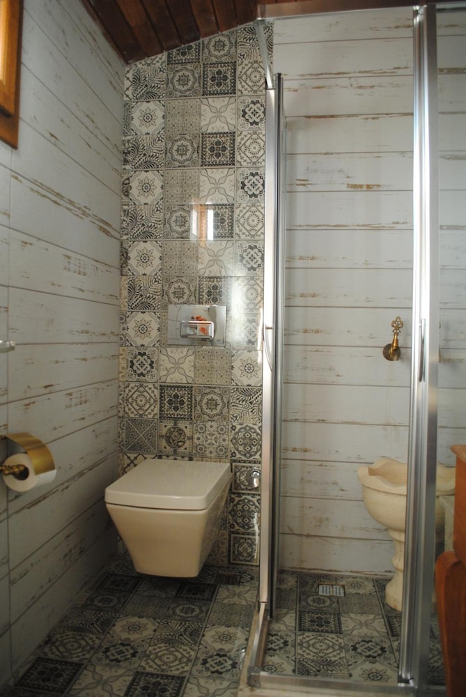 Silenos Boutique Hotel 39/44