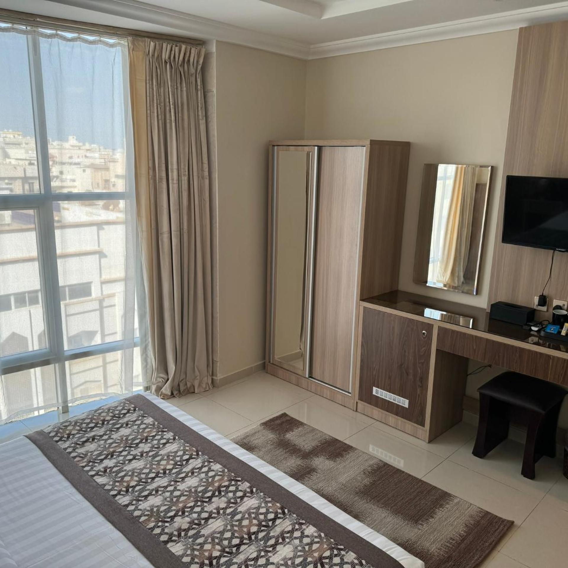 أجنحة واو(WOW Suites) 12/31