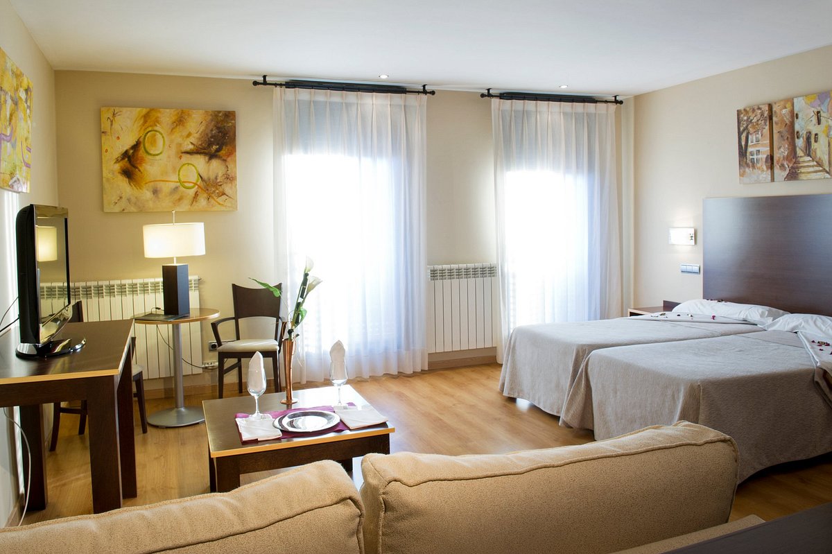 Hotel Ciudad de Sabinanigo 11/30
