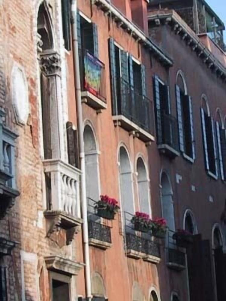 Casa Pisani Canal 4/66