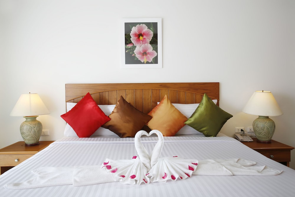 Jiraporn Hill Resort Patong Phuket 27/59