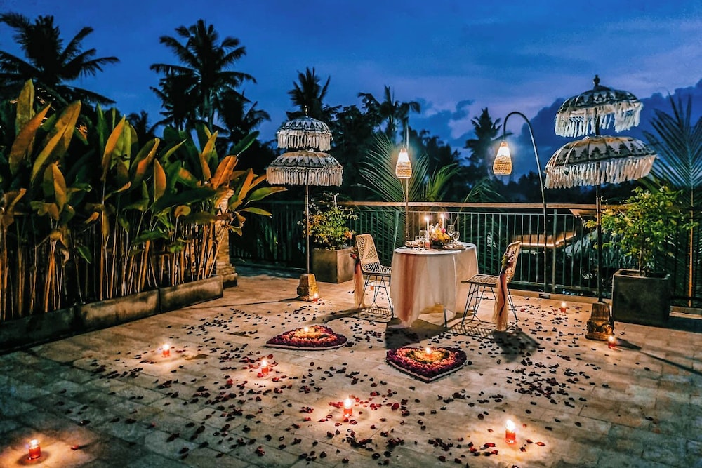 Kahayana Suites 42/47