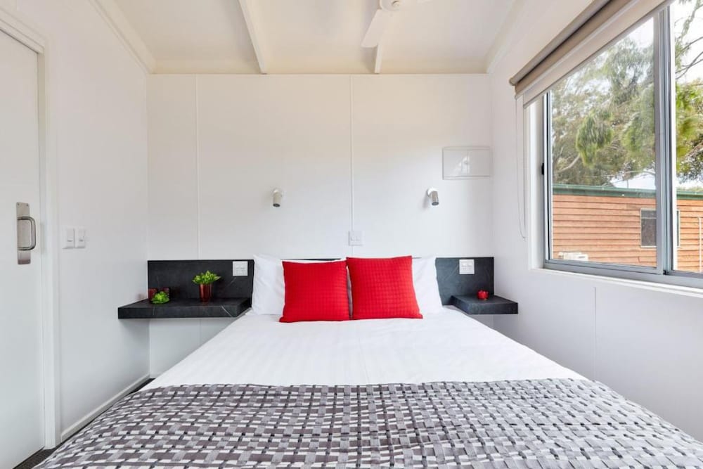 Torquay Foreshore Caravan Park 20/75
