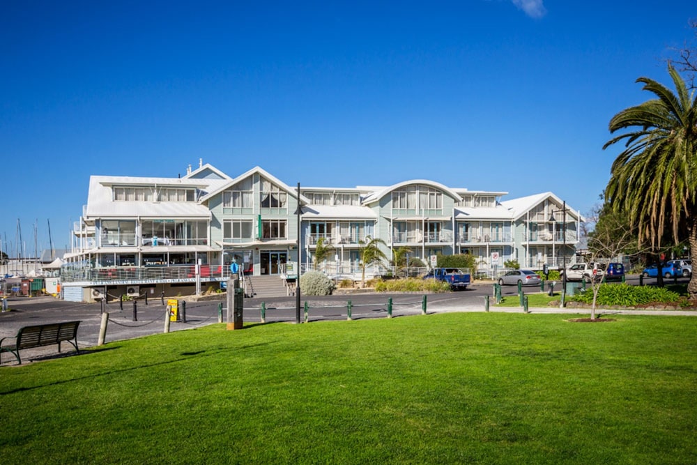 MainStay Suites Williamstown 5/63