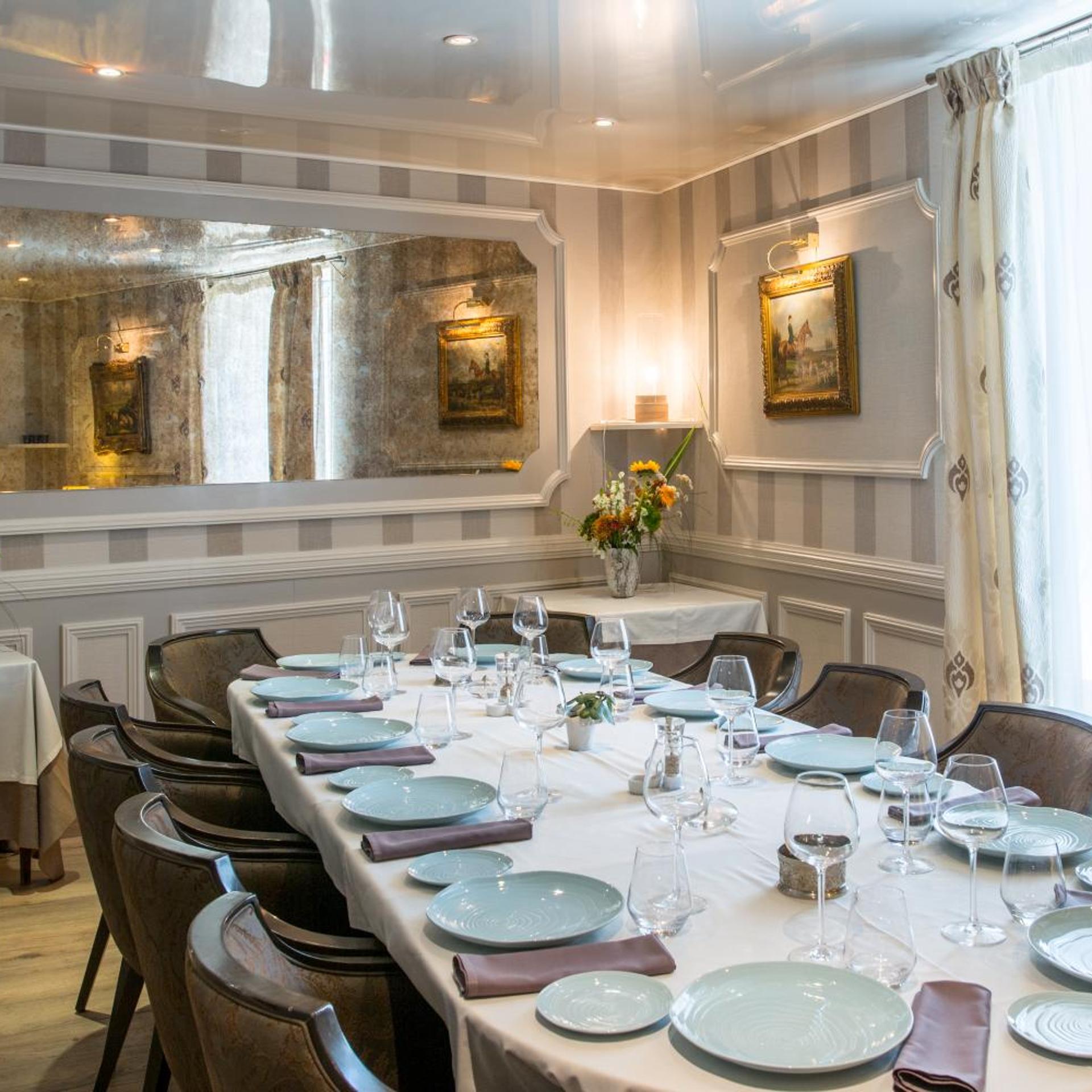 Logis Hotel de la Mere Hamard 37/50
