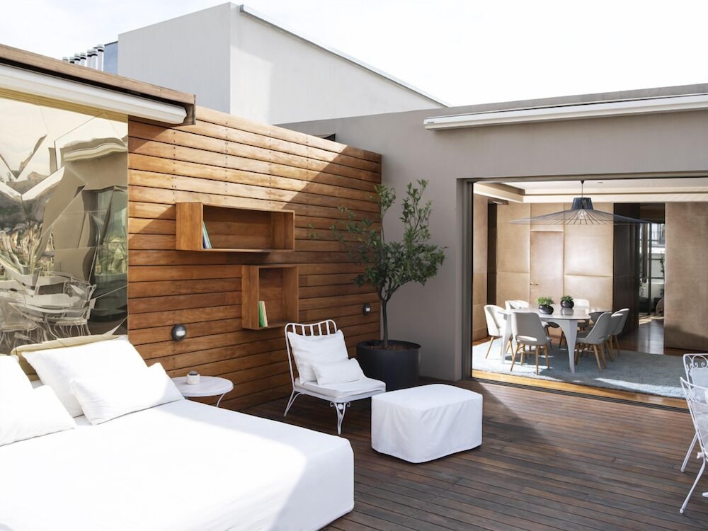 New Hotel 20/61