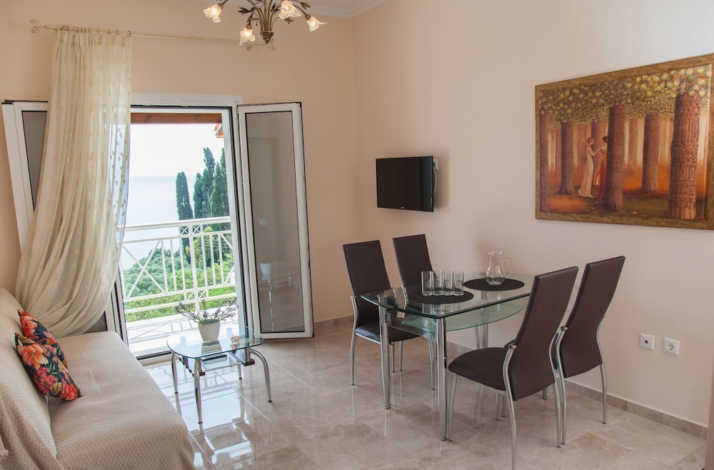 Brentanos Apartments - View Of Paradise 31/50