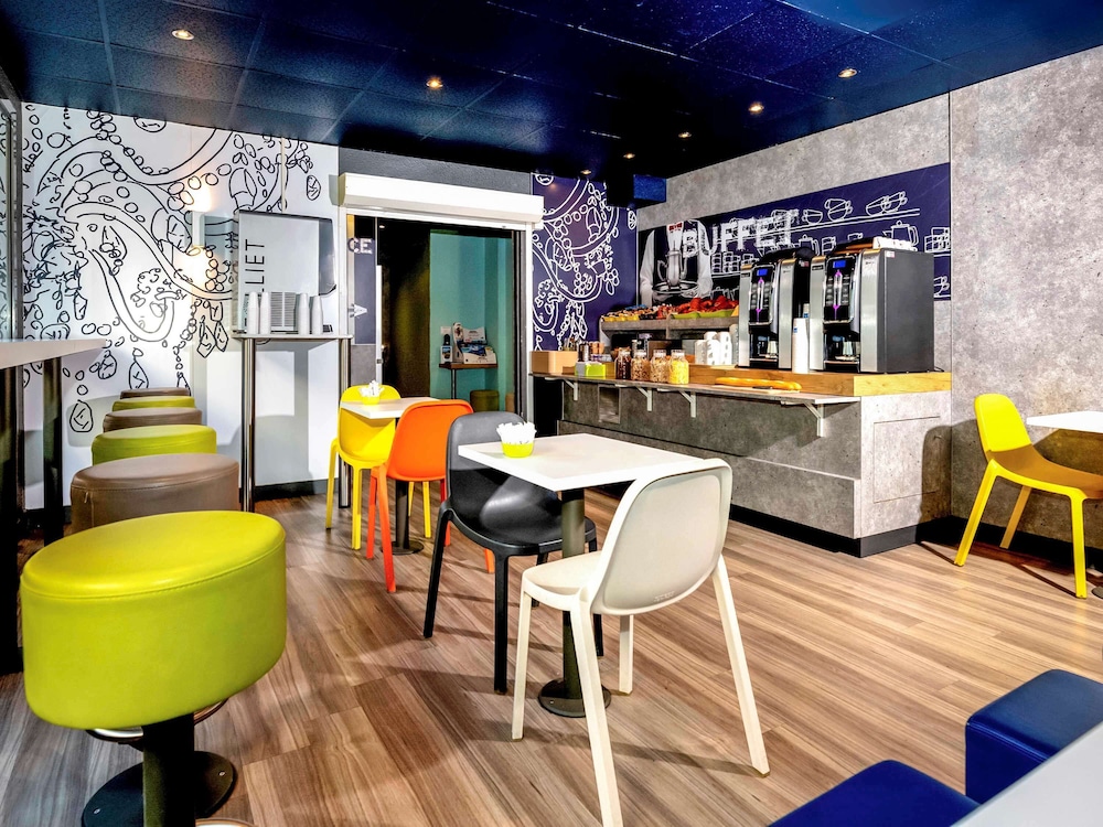 Ibis Budget Menton 54/66