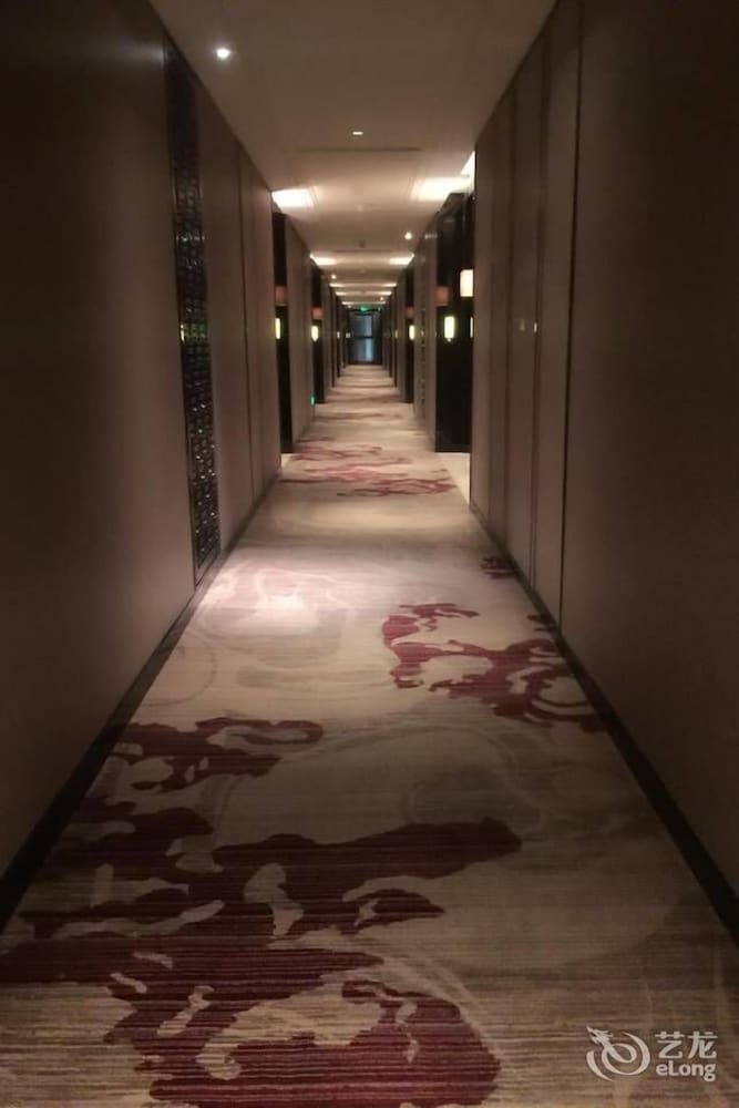 Wanda Realm Nanjing 50/50