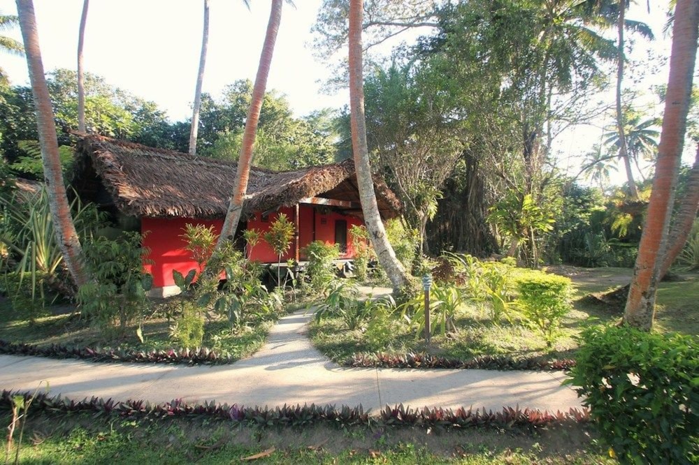 Mango Bay Resort 40/50
