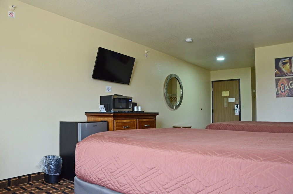 HERITAGE GRAND INN 14/100