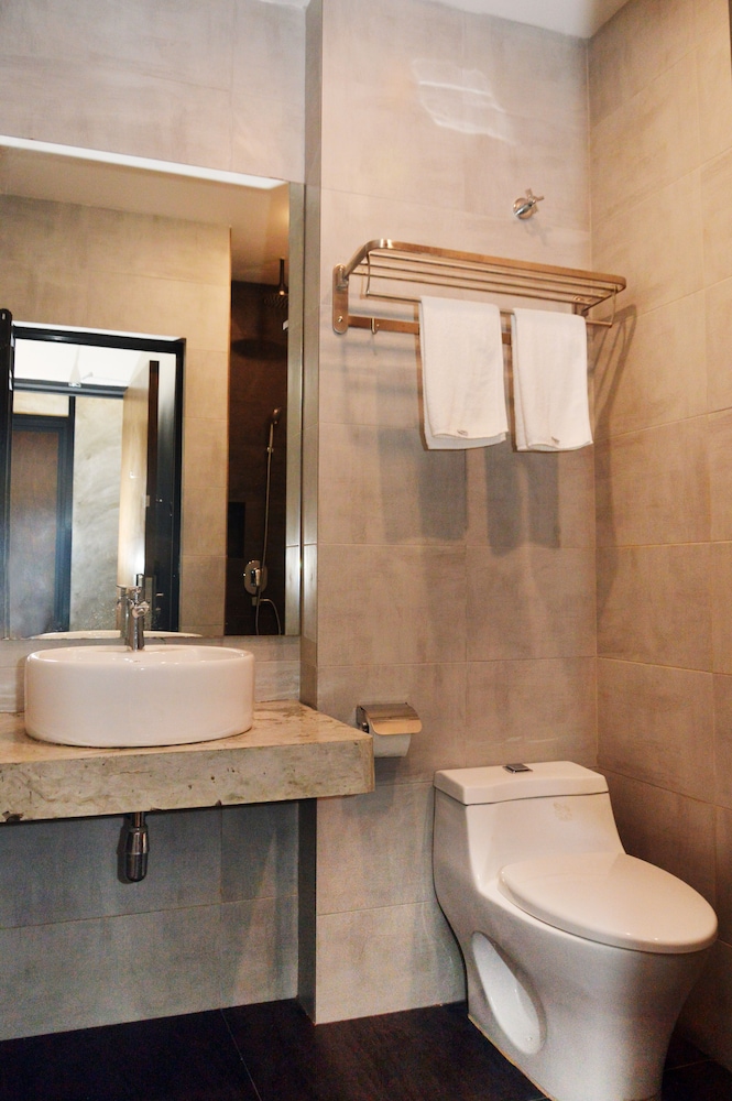 De Luna Hotel Sri Petaling 16/17