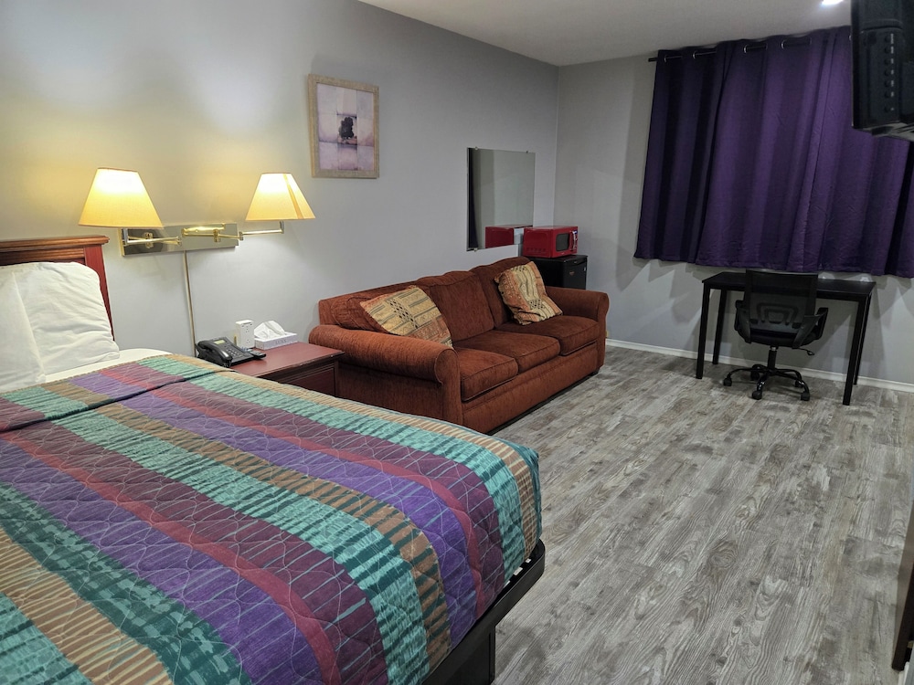 Knights Inn Cobourg 23/47