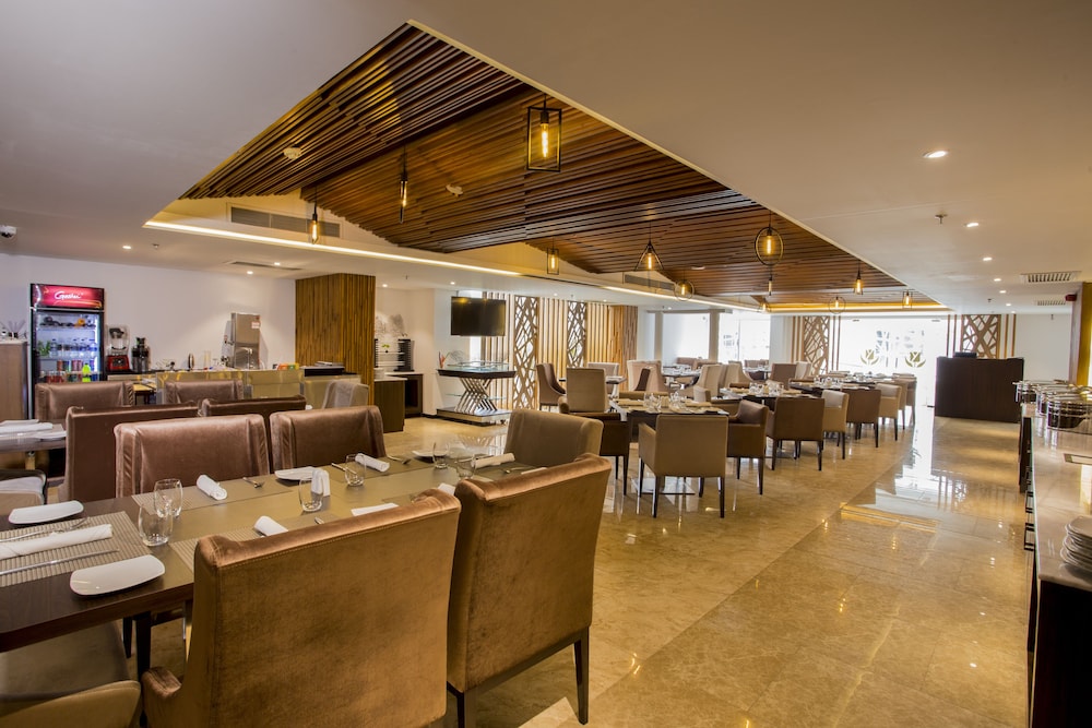 Golden Tulip the Grandmark Dhaka 48/60