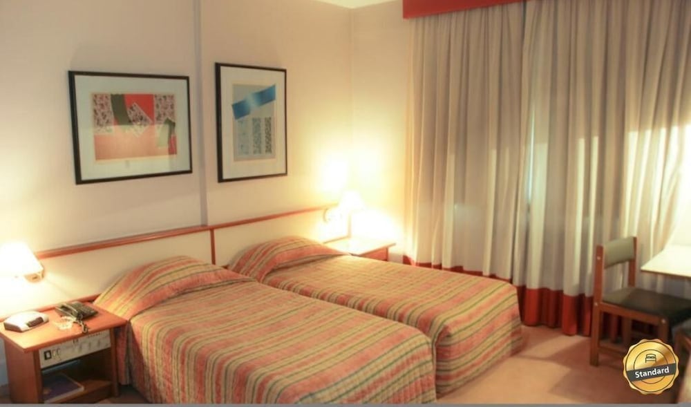 Cesar Park Hotel 12/59