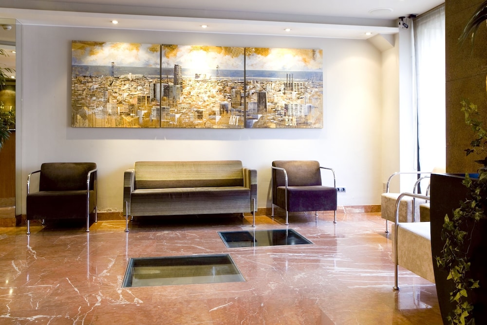 Oasis Hotel 49/69