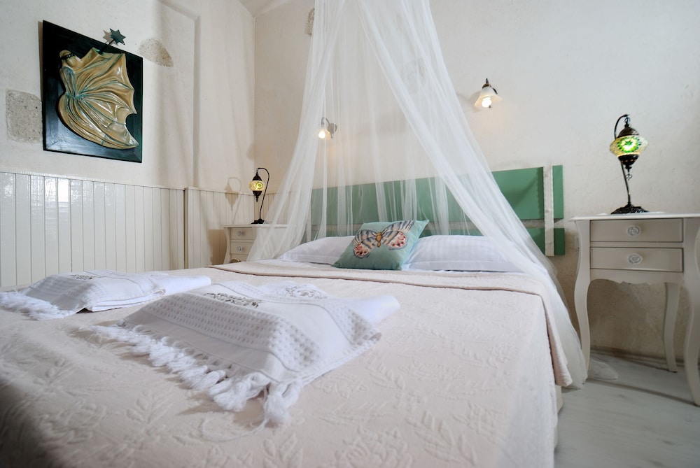 Peri Art Hotel 13/43
