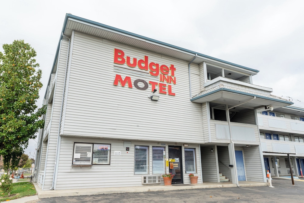 Budget Inn Corcoran Near Tulare CA 43 in CORCORAN - CA