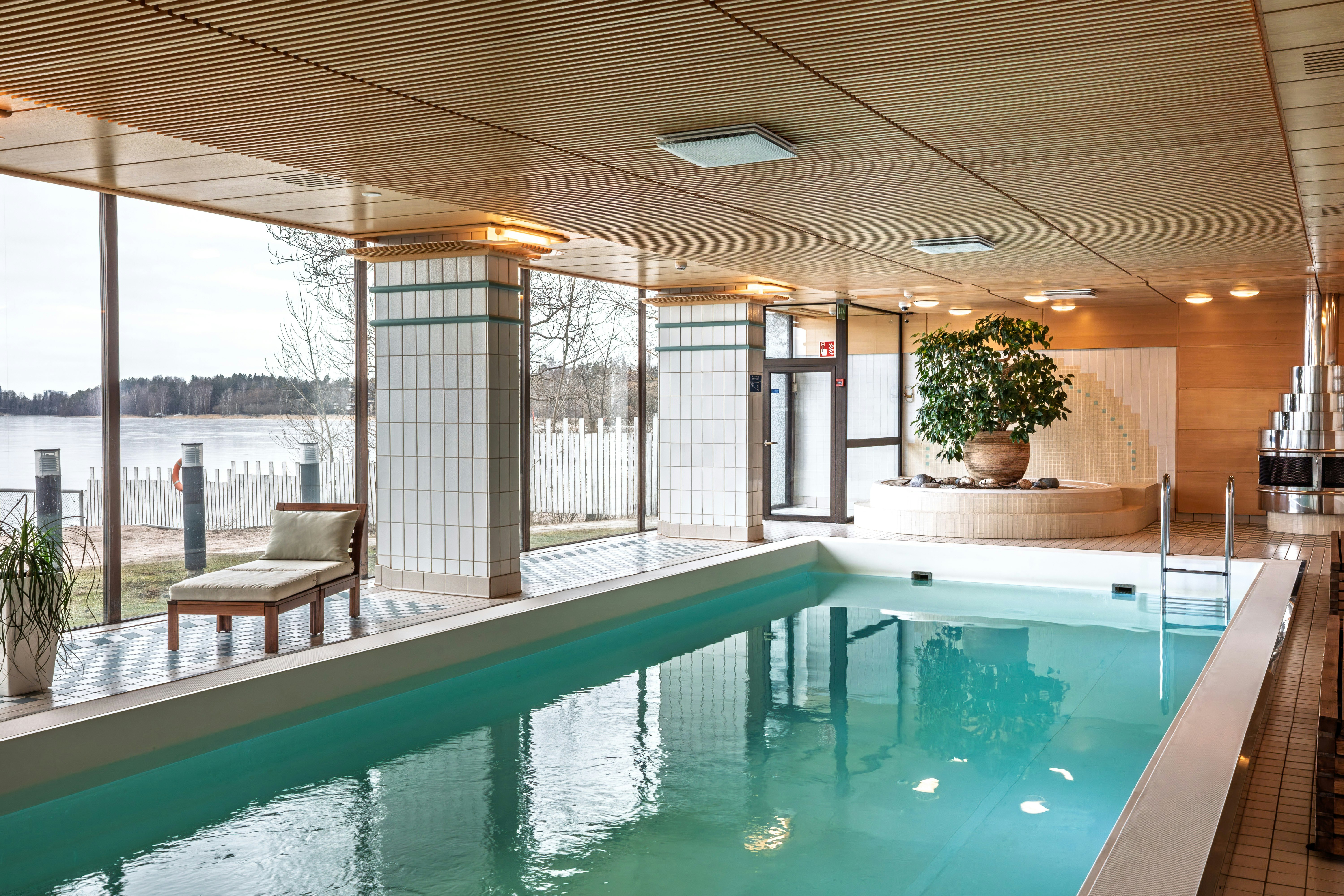 Hilton Helsinki Kalastajatorppa 24/59