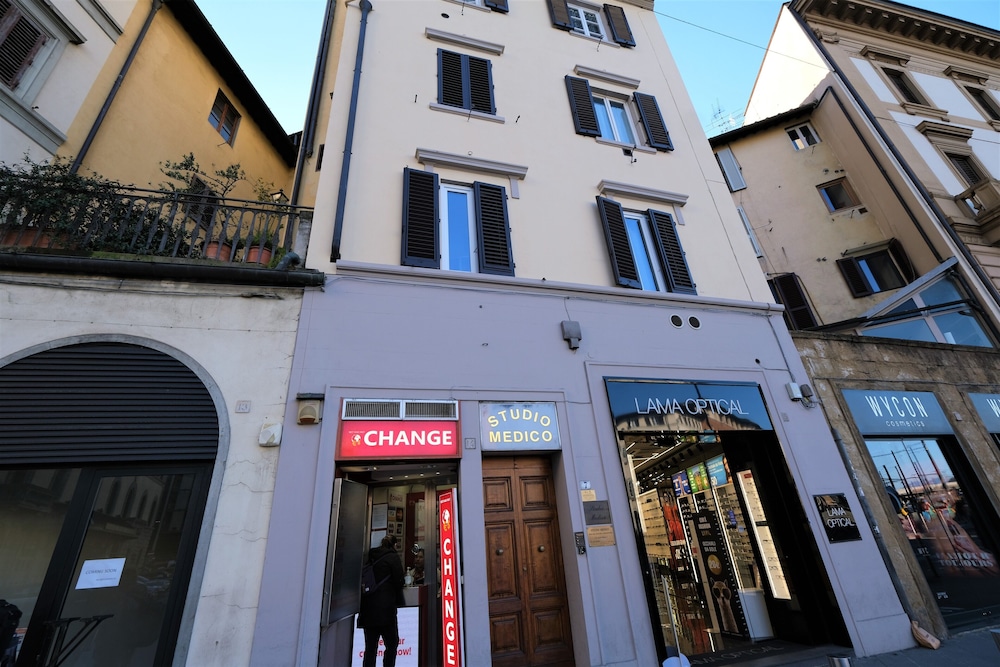 Wine Apartments Florence Morellino 2/28