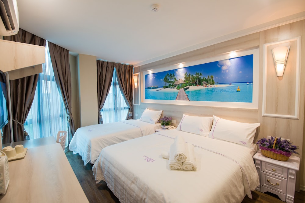 Lavender Inn Usj 6/22
