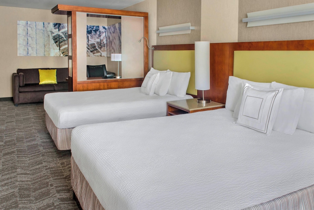 Room at SPRINGHILL SUITES BY MARRIOTT LONG ISLAND BROOKHAVEN, BELLPORT - NY