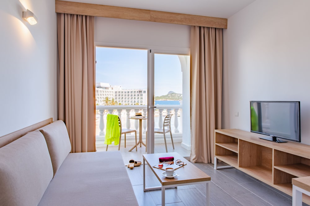 Beach Star Ibiza Hotel 53/78