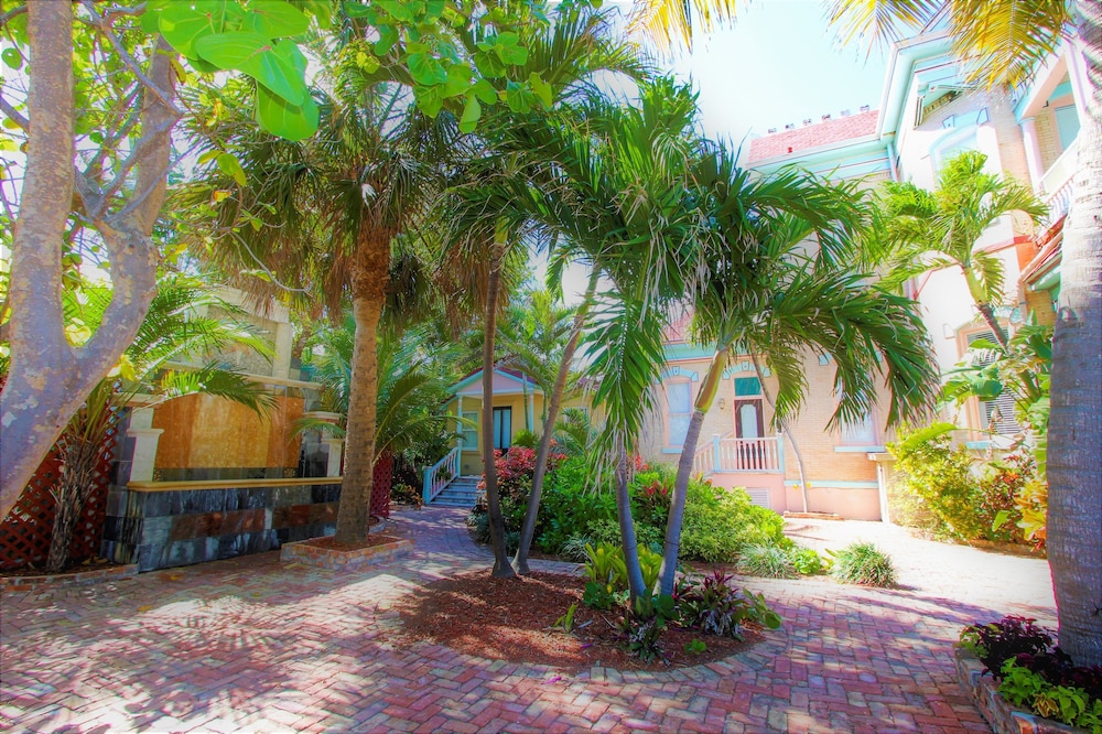 The Mansion On The Sea 39/50