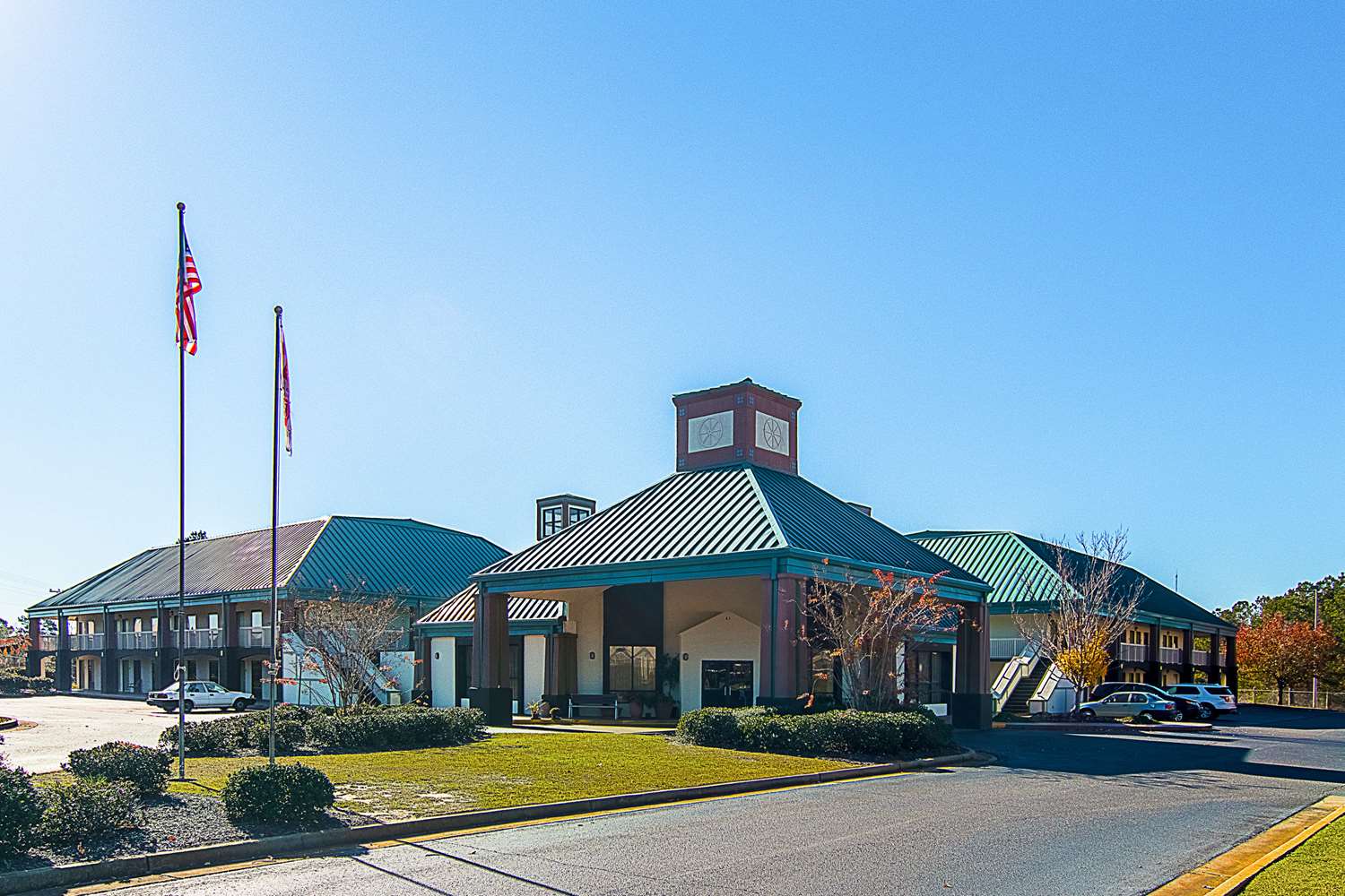Econo Lodge Americus, GA 2/11