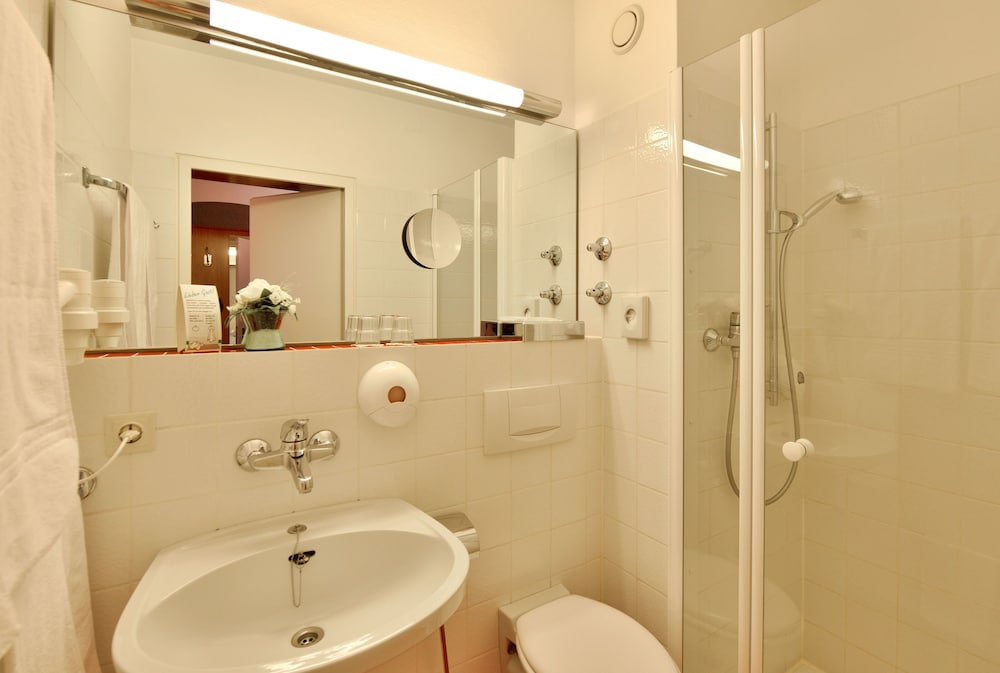 TRIP INN Landhotel Bad Soden-Salmuenster 49/50