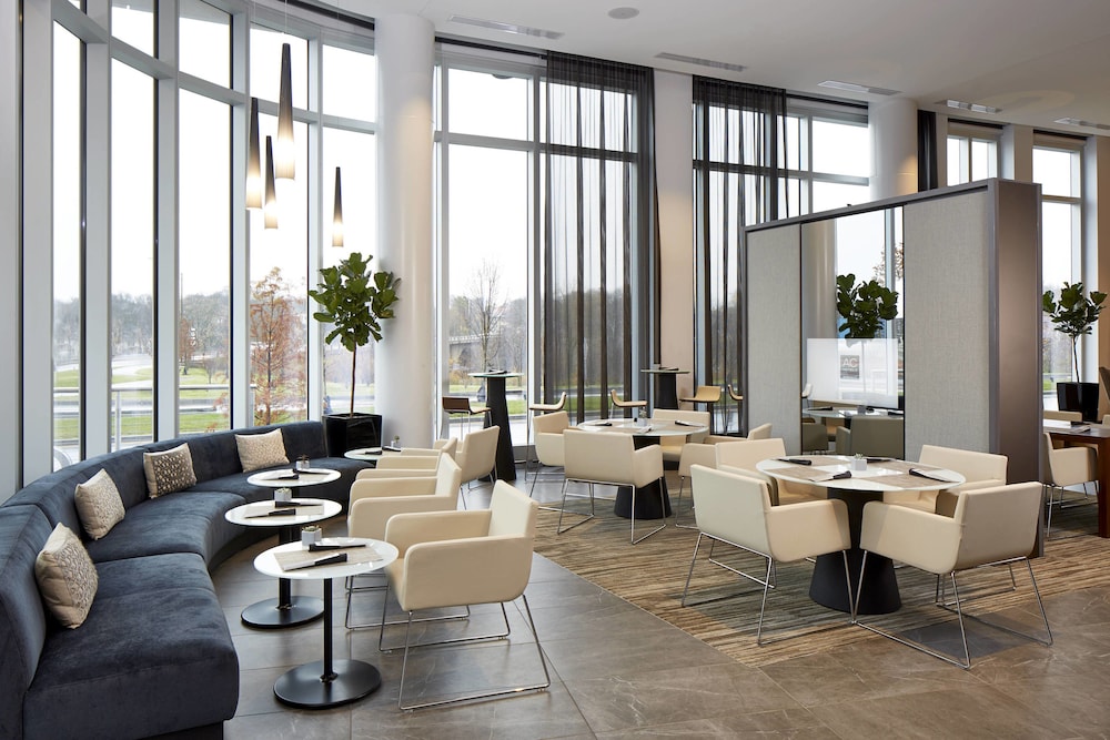 Ac Hotel Columbus Dublin 39/62