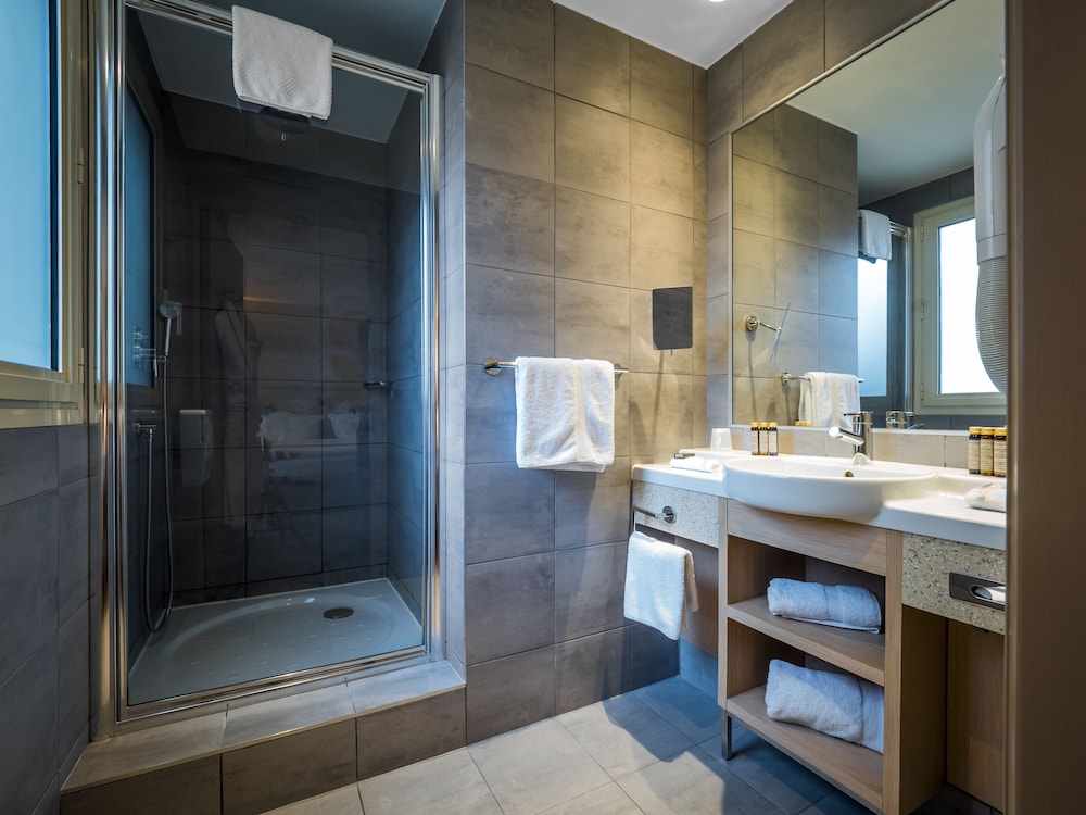 HOTEL LE PRE CARRE 28/31