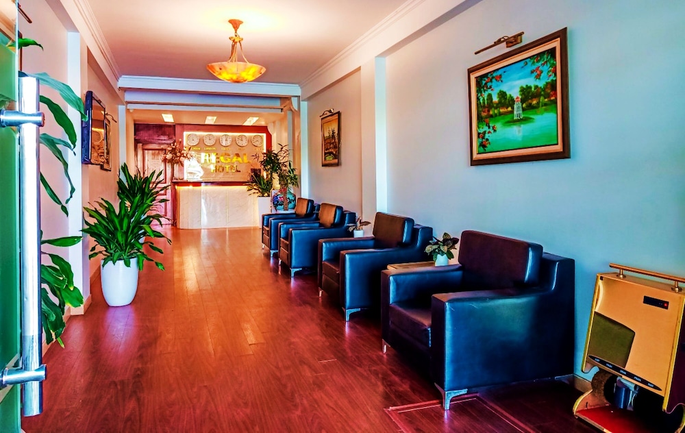 Regal Hotel 26/34