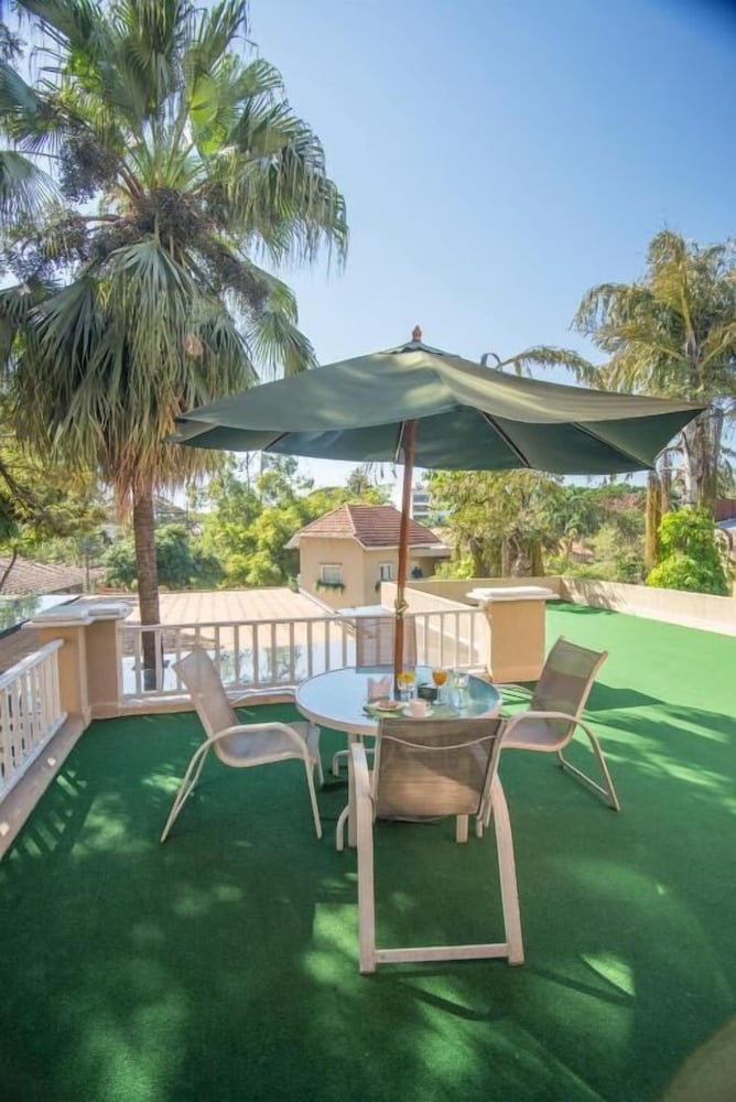 Hotel Villa Morra Suites 47/51