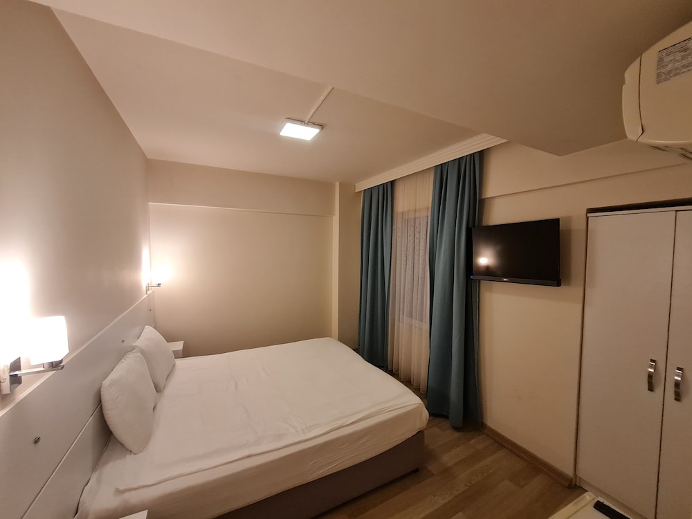 Parion House Hotel 6/19