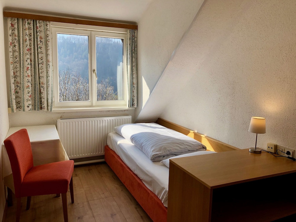 شقة بسرير مزدوج وسرير فردي بغرفتي نوم، Hotel Schoene Aussicht 3/6