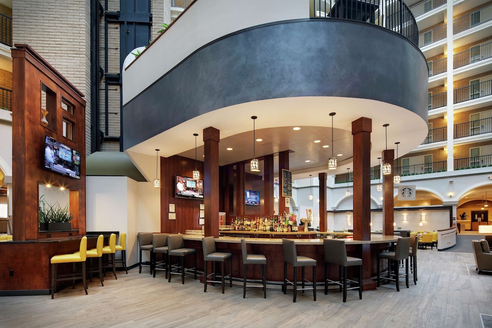 Embassy Suites By Hilton Dallas Park Central Area 30/45