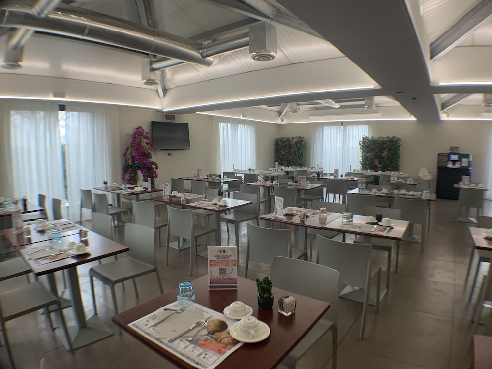 As Hotel Dei Giovi 61/67