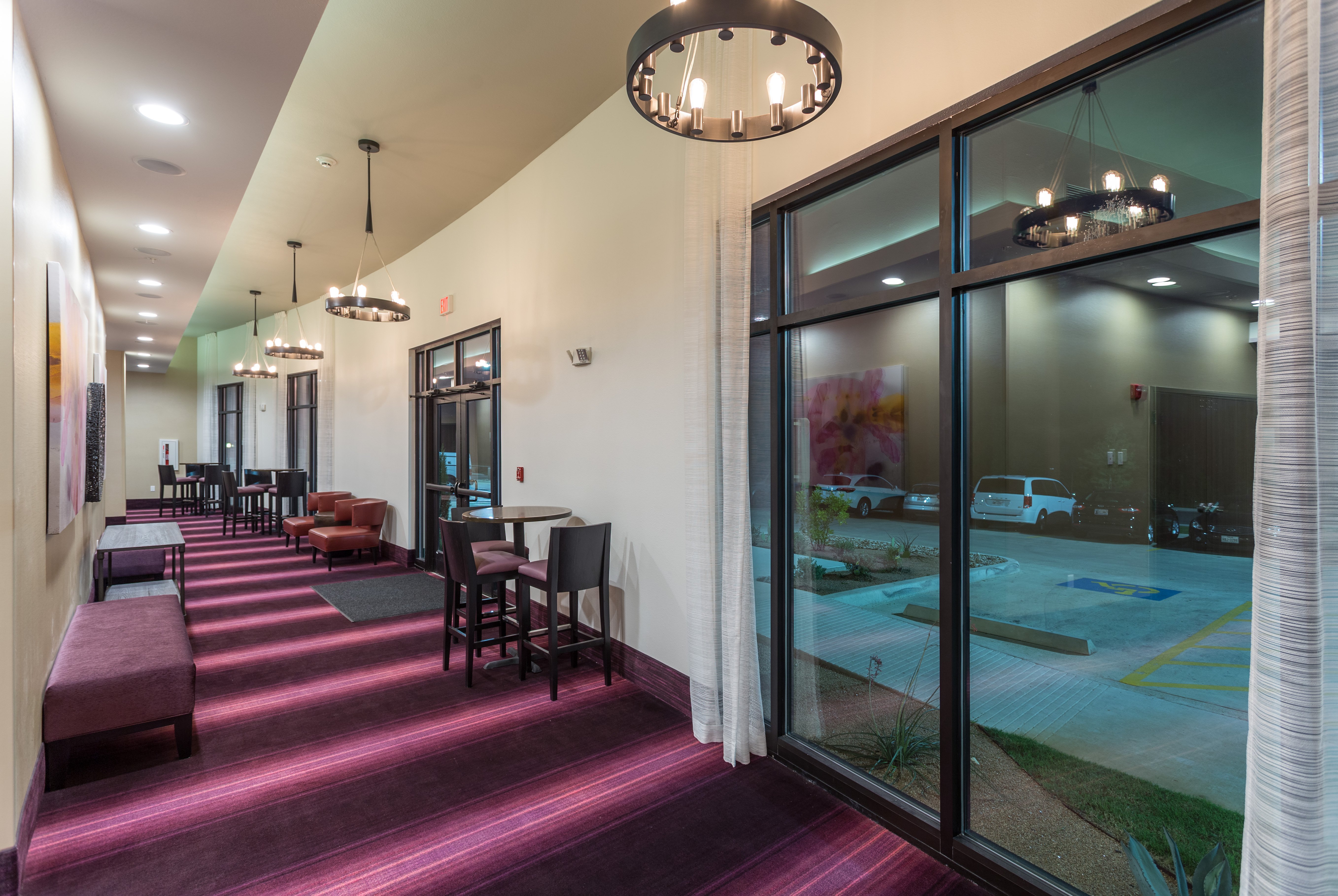 Holiday Inn San Marcos 38/59