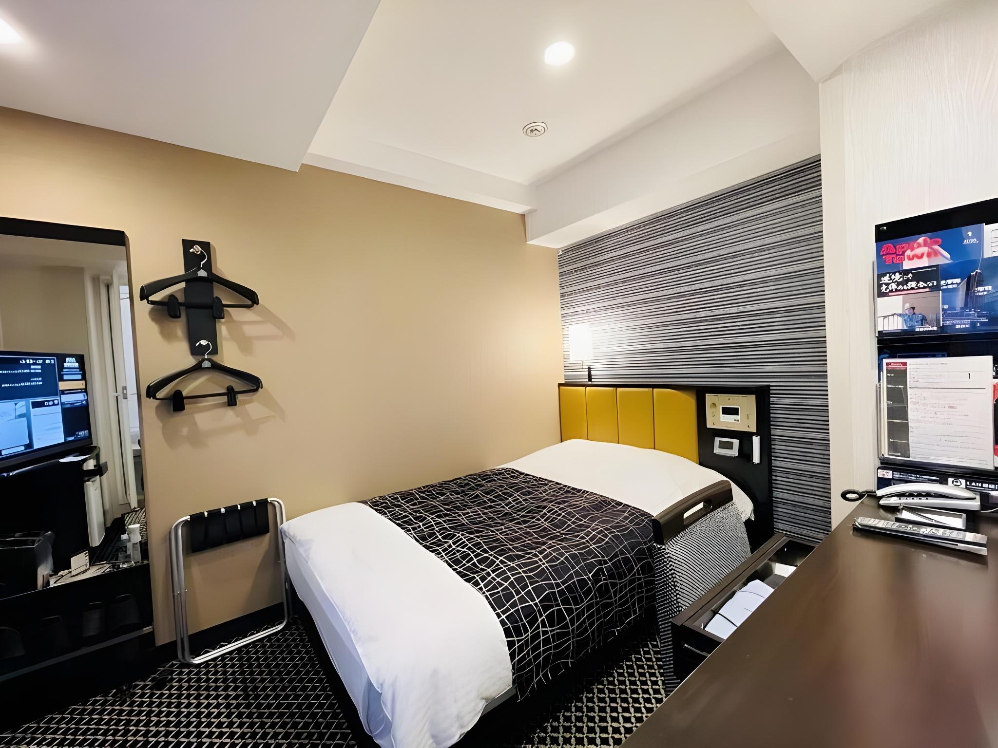 Semi Room, Compact, Semi Double Bed, Smoking