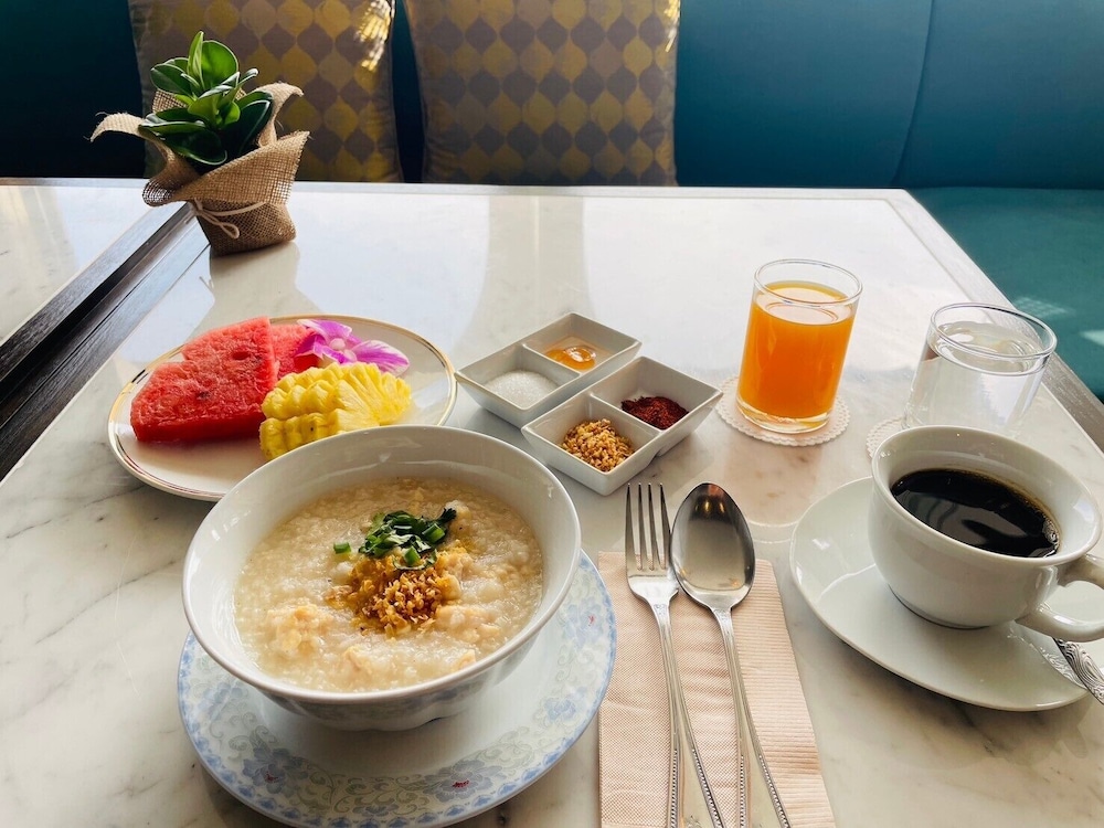 Indochina Hotel 28/50