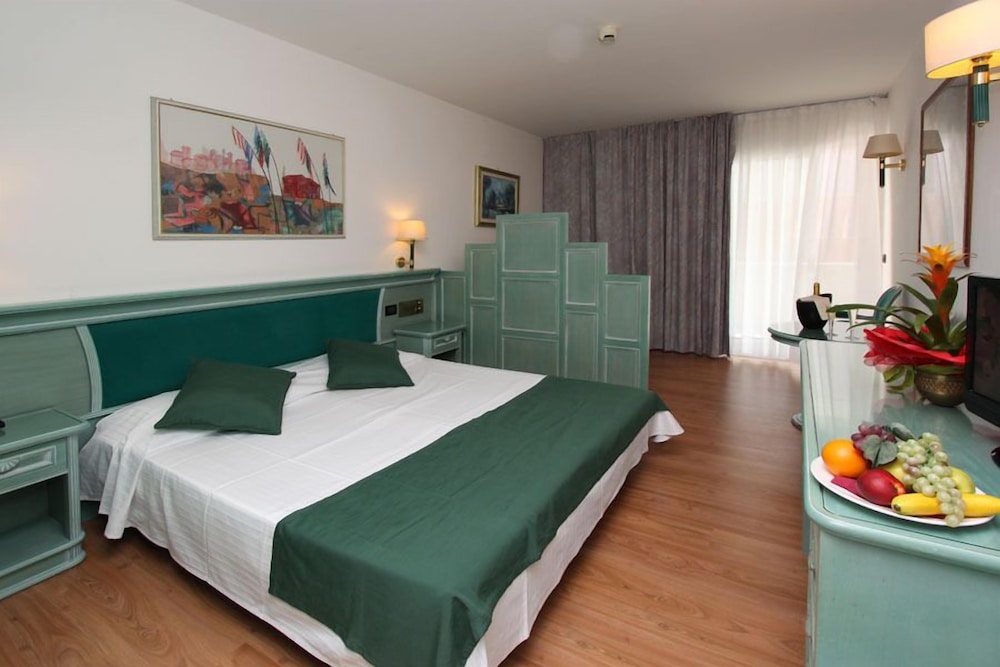 Park Hotel Cellini 11/50