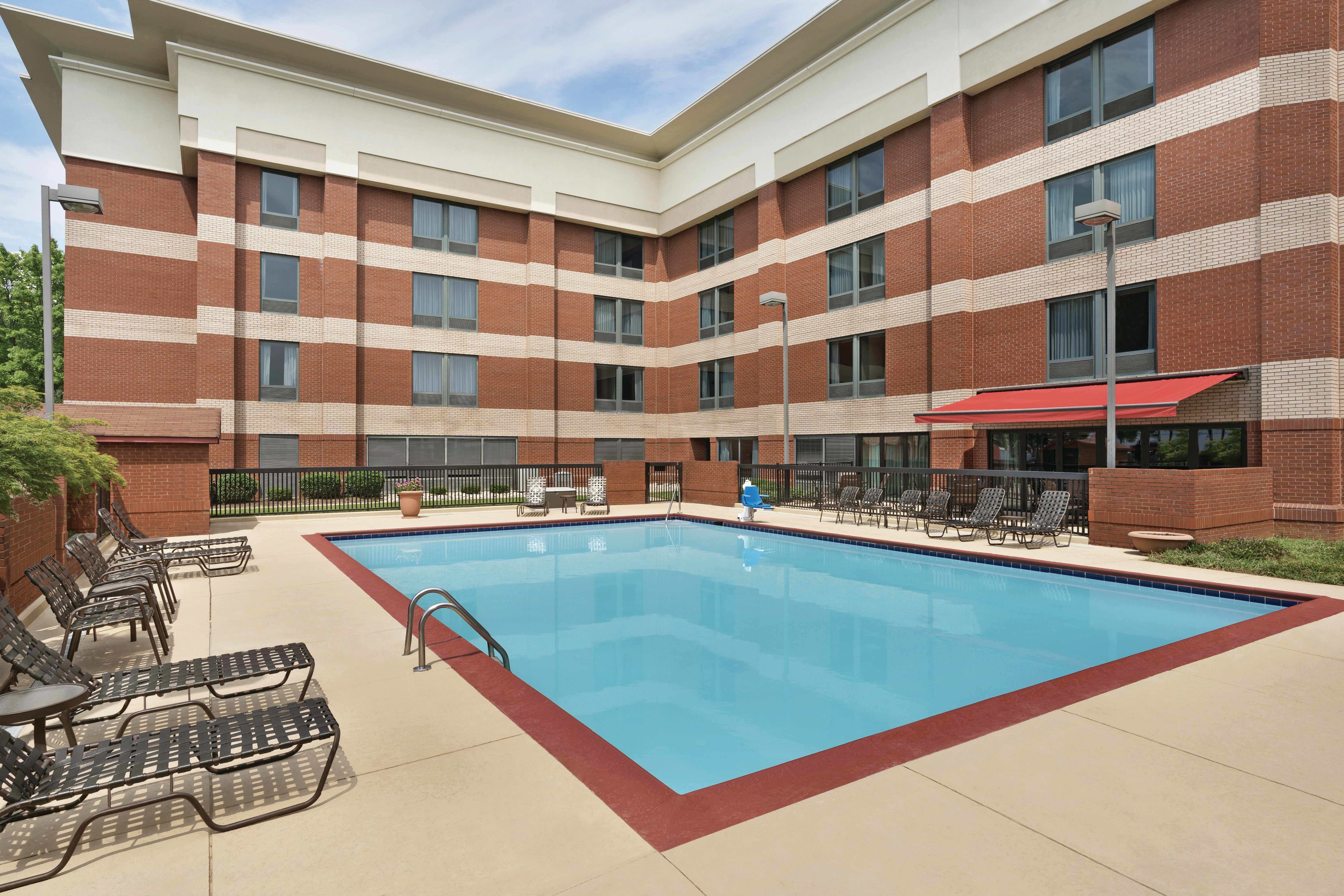 Hampton Inn Atlanta Stone Mountain 20/41