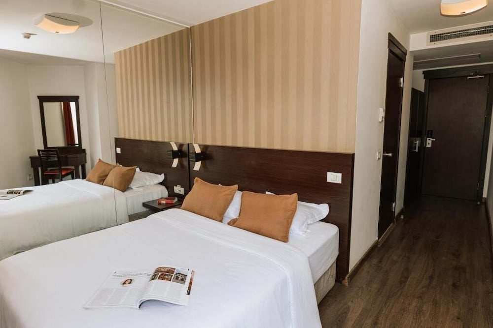 Hotel Duke Armeneasca 33/65
